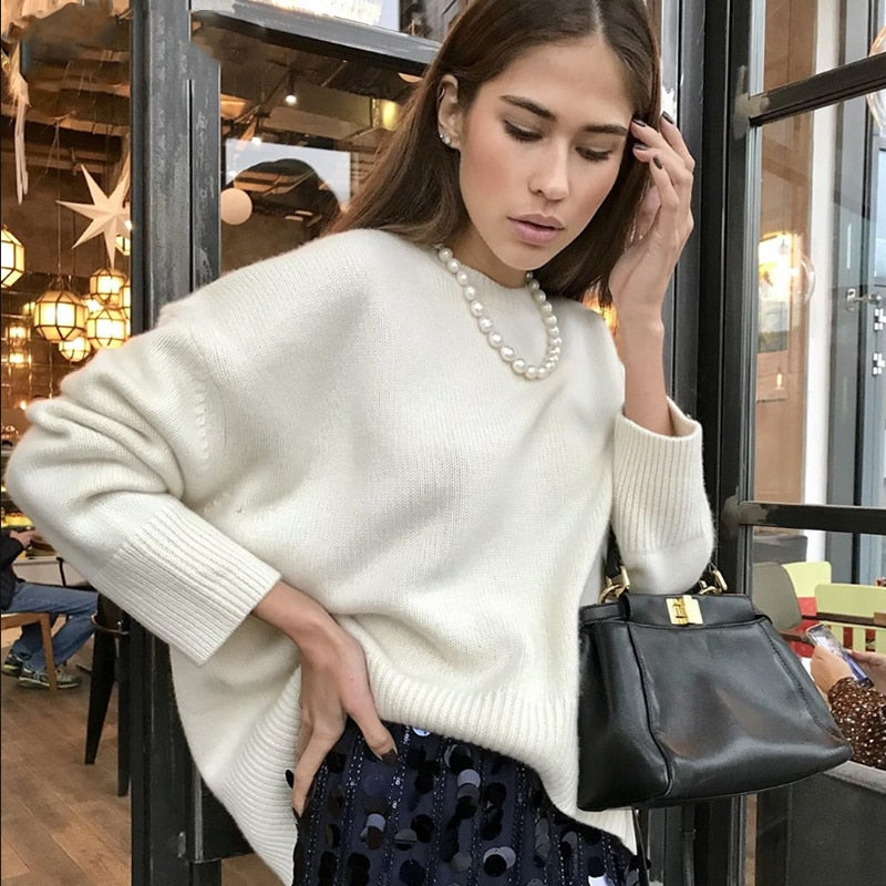 Women’s Elegant Oversized Knit Pullover Sweater