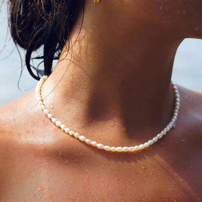 Elegant Freshwater Pearl Choker Necklace for Women