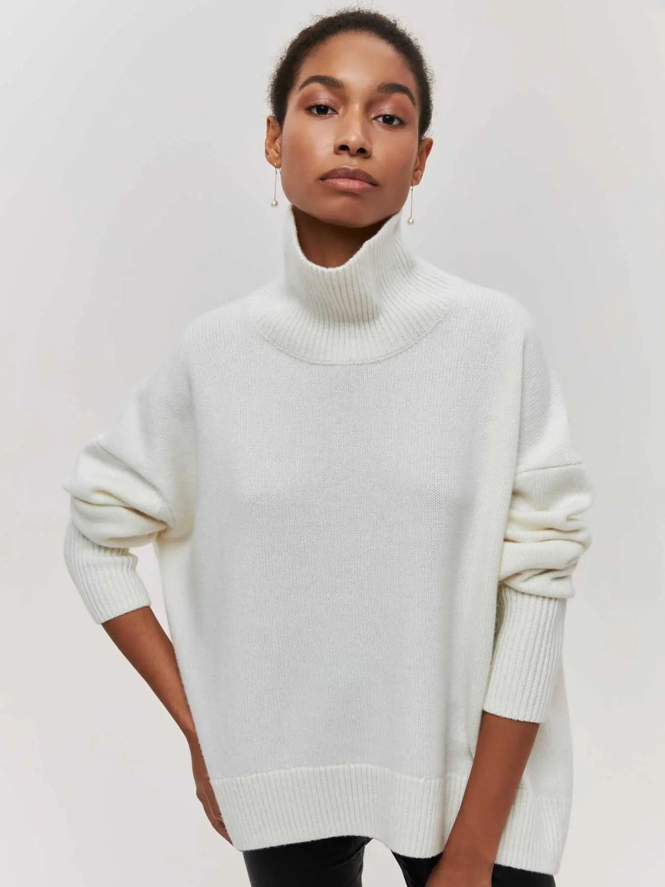 Women’s Oversized Turtleneck Knit Sweater