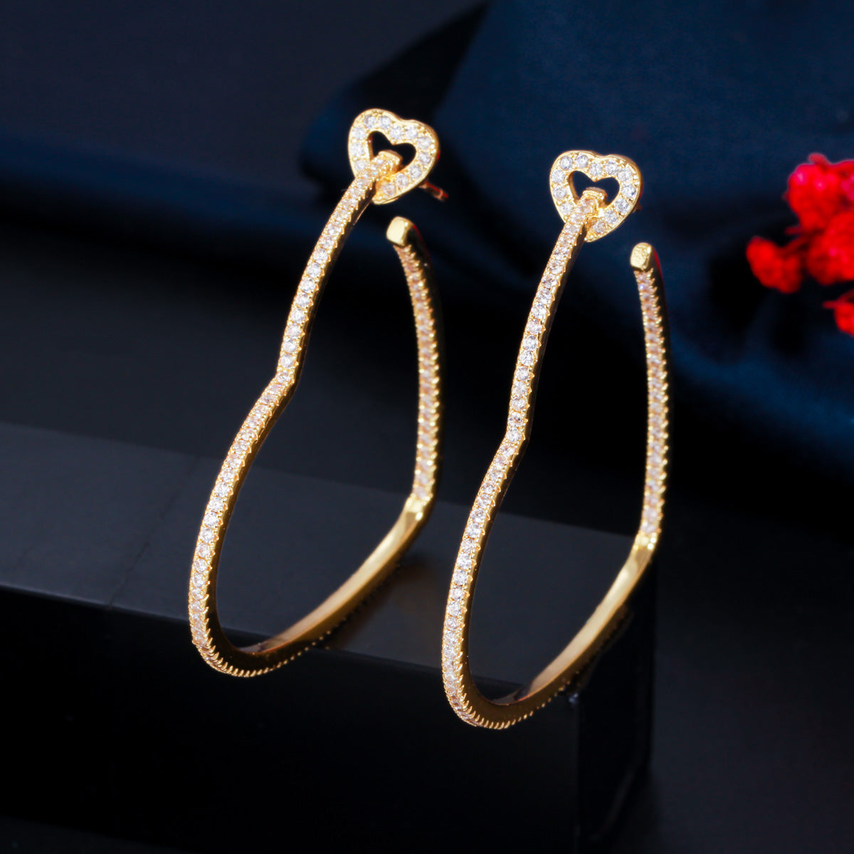 Women’s Heart-Shaped Gold Hoop Earrings