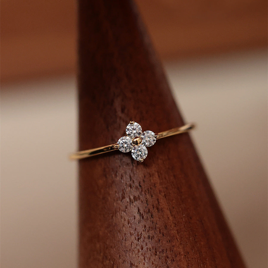 Women’s Dainty Gold Flower Crystal Ring