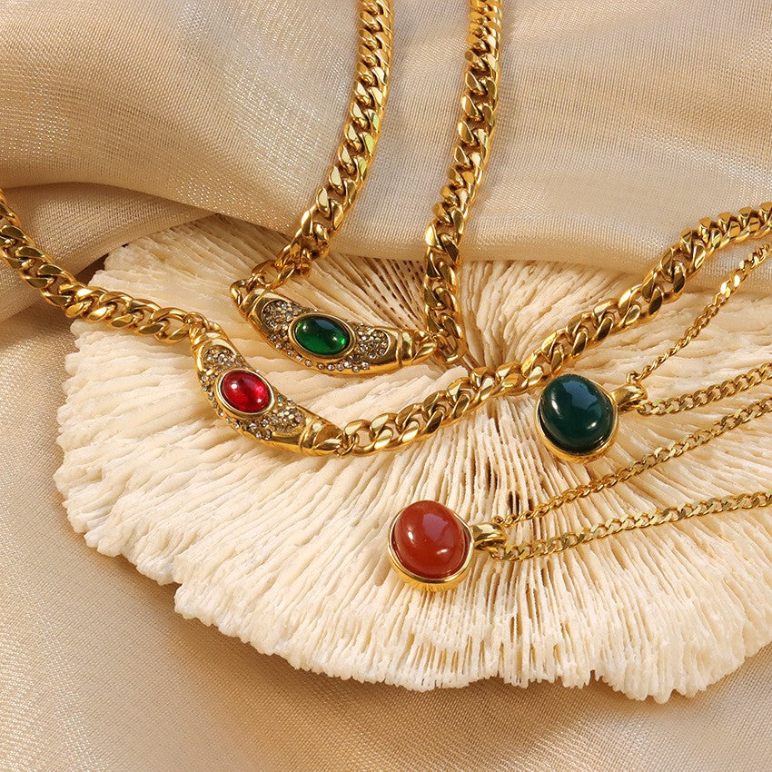 Women’s Vintage Gold Chain Necklace with Gemstone Accents