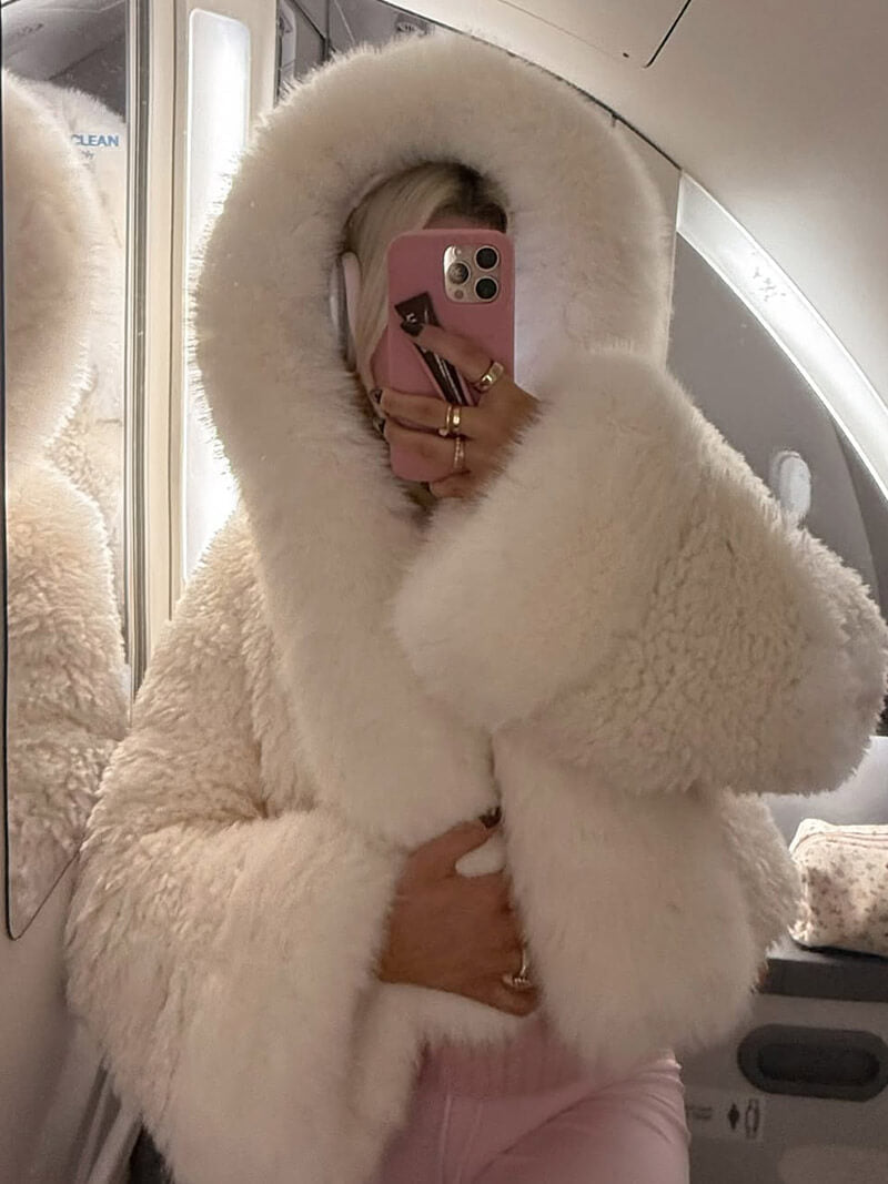 Women’s Luxury Faux Fur Hooded Winter Coat