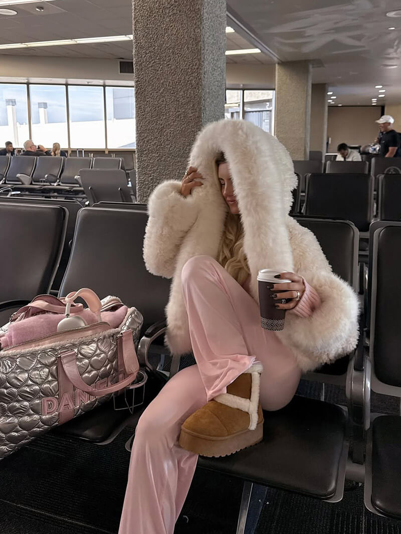 Women’s Luxury Faux Fur Hooded Winter Coat