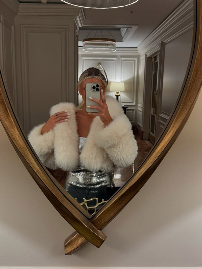 Women’s Luxury Faux Fur Hooded Winter Coat