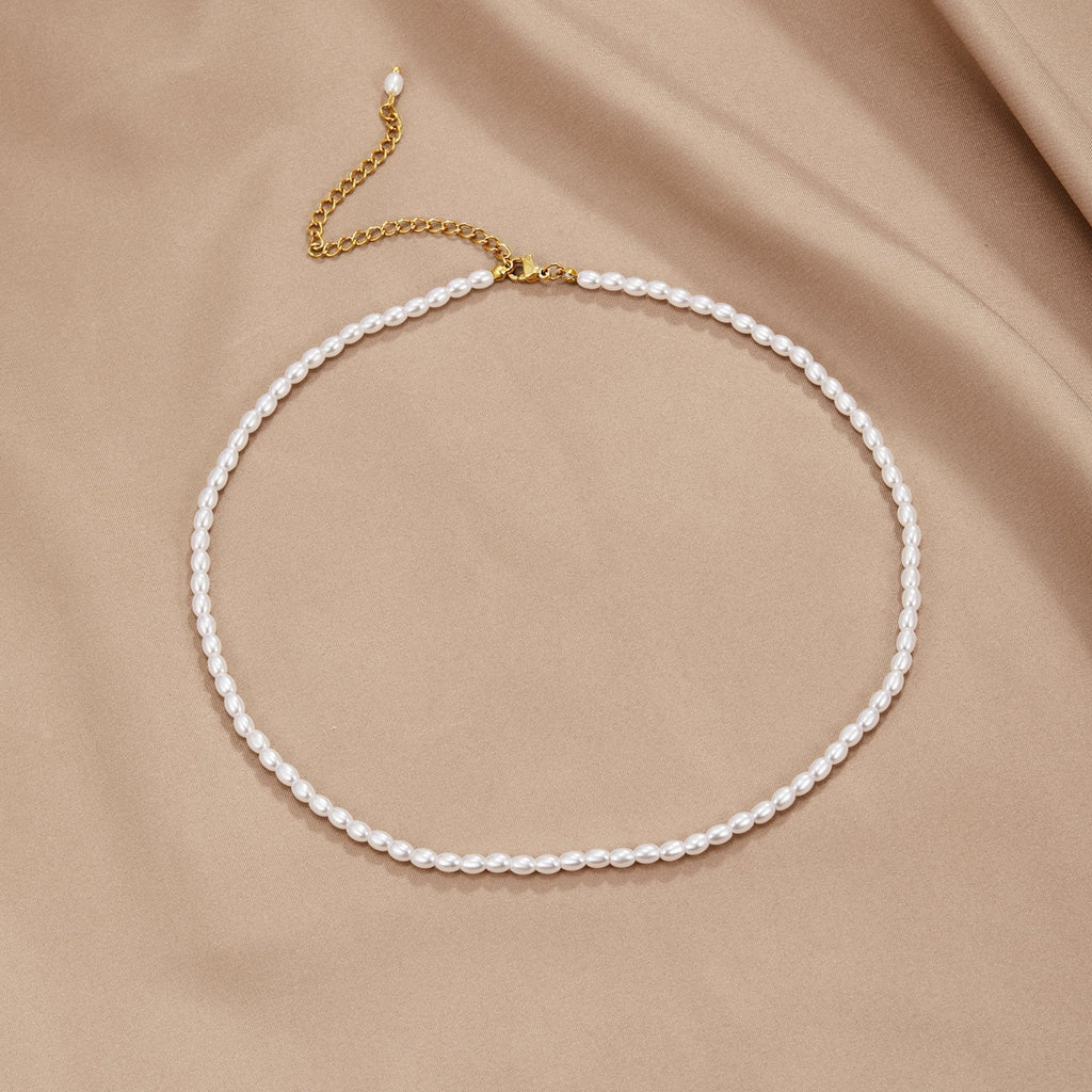 Elegant Freshwater Pearl Choker Necklace for Women